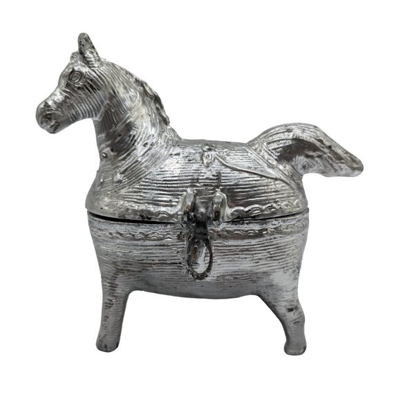 Saira Jewelry Dhokra box Metal Clasp Hinges 7" H x 7" W x 4" D Silver